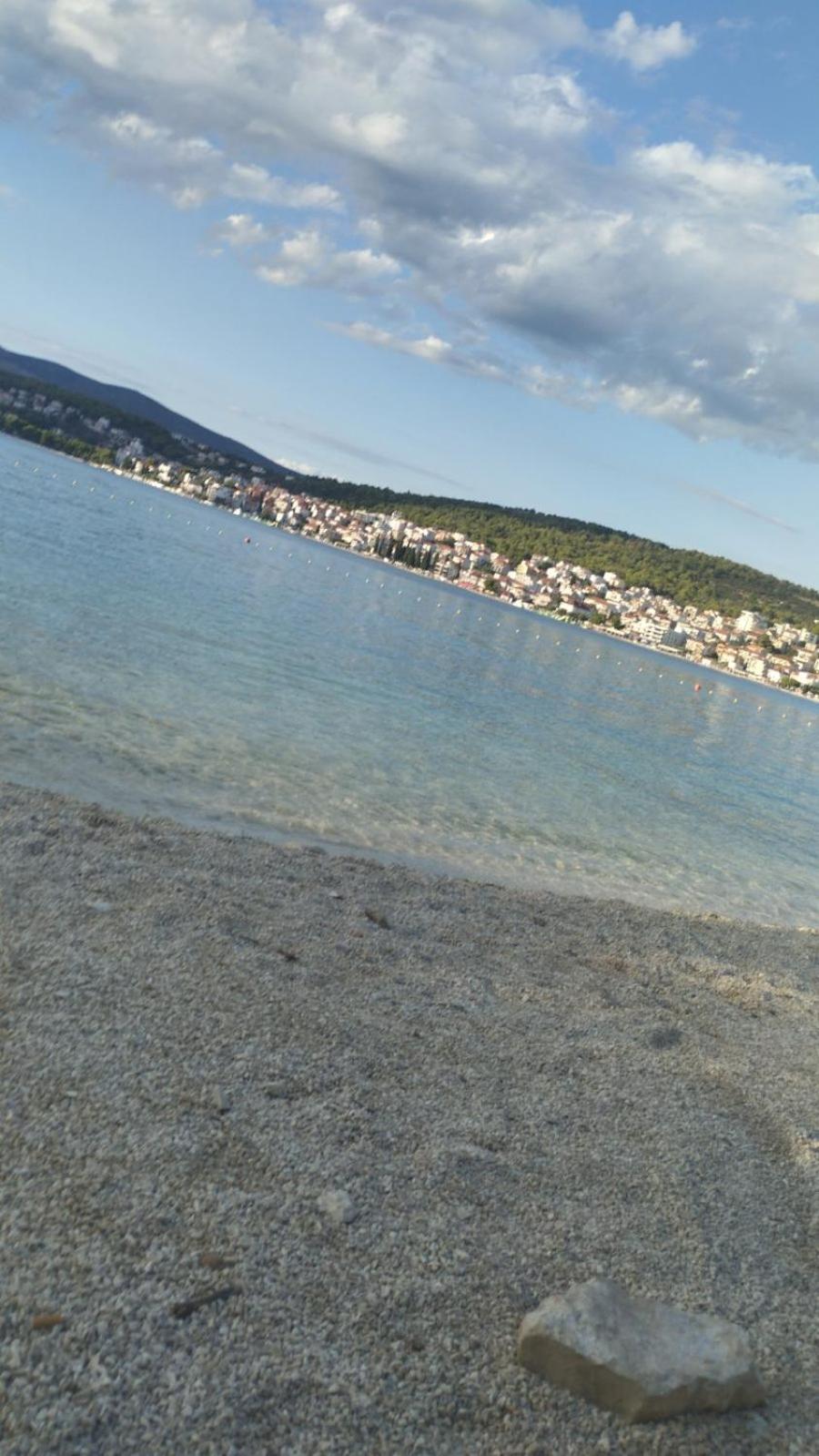 Apartment Croatika On The Beach Trogir Bagian luar foto